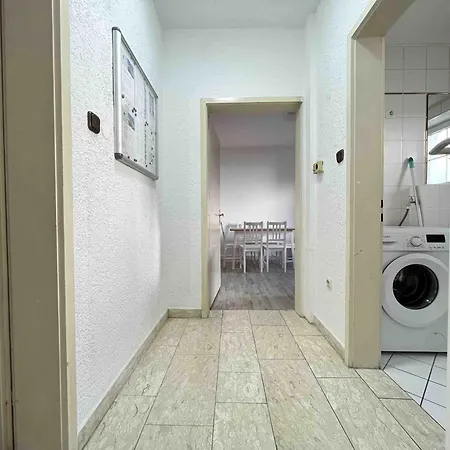 Sad221 - Gemuetliche Monteurwohnung Apartment Schwandorf in Bayern